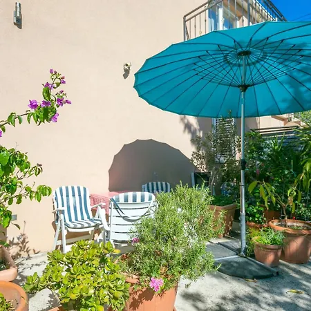 Apartamento With Parking Space - 27140 Trogir