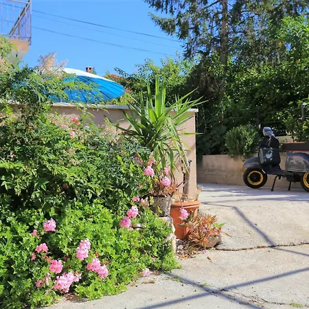 With Parking Space - 27140 Apartamento Trogir