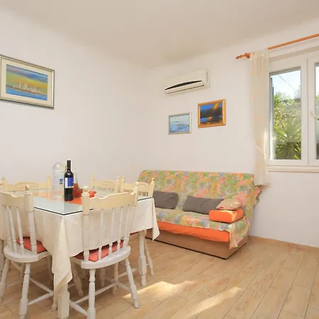 With Parking Space - 27140 Apartamento